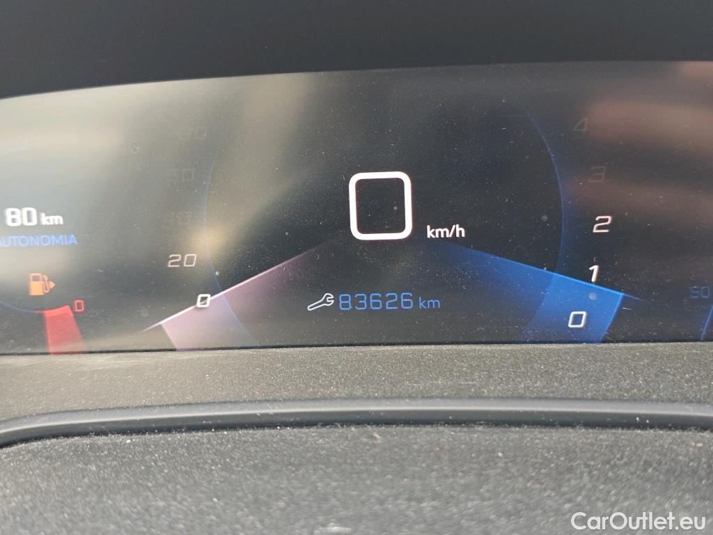 Peugeot  308 PEUGEOT  / 2017 / 5P / familiar SW Active Pack BlueHDi 130 S&S (AC2) #79