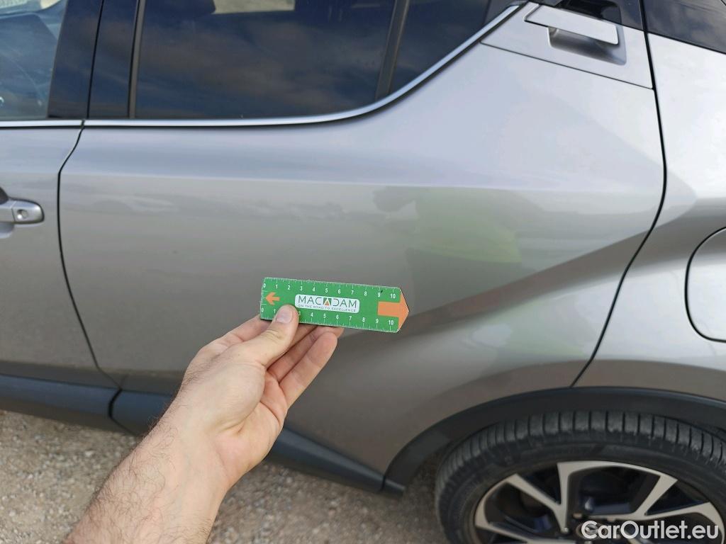  Toyota  C-HR TOYOTA  / 2016 / 5P / todoterreno 1.8 125H Advance (CX) #25
