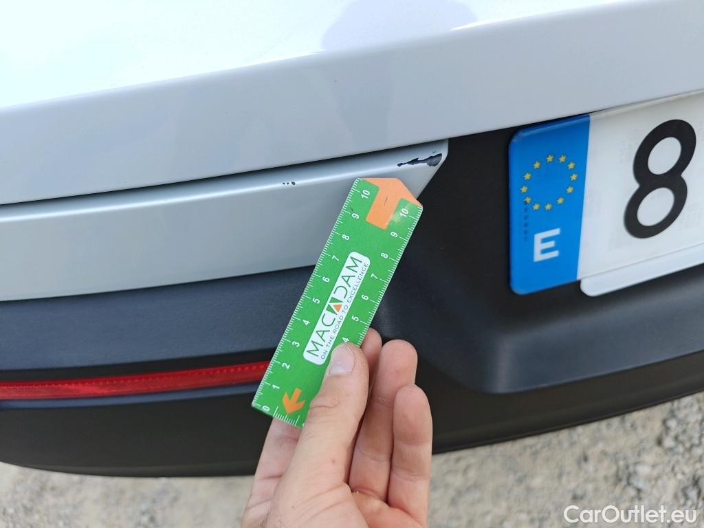  Volvo  XC 40 VOLVO XC40 / 2017 / 5P / todoterreno 1.5 T4 Twin Recharge R-Design Auto #43