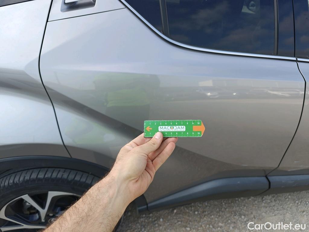  Toyota  C-HR TOYOTA  / 2016 / 5P / todoterreno 1.8 125H Advance (CX) #5