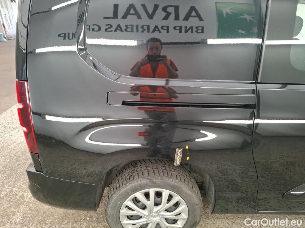  Citroen  Berlingo CITROEN  / 2018 / 5P / Fourgonnette XL Cab App BlueHDi 130 S&S EAT8 Control #6