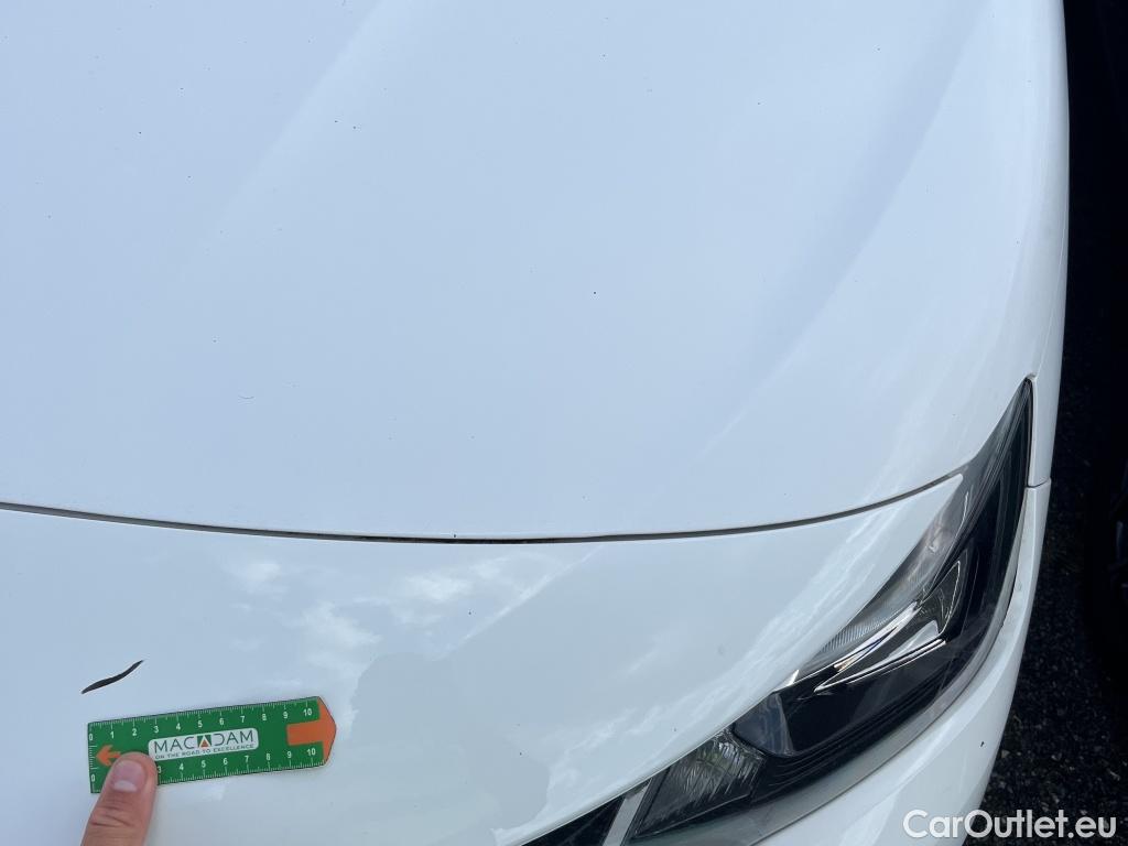  Peugeot  Partner PEUGEOT  / 2018 / 4P / Fourgonnette BHDI 100 S&S STANDARD 650KG PREMIUM #5