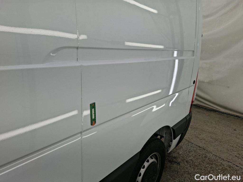  Renault  Master RENAULT   2019  4P  Fourgon tôlé FG Tr CF F3300 L2H2 Blue dCi 135 #8