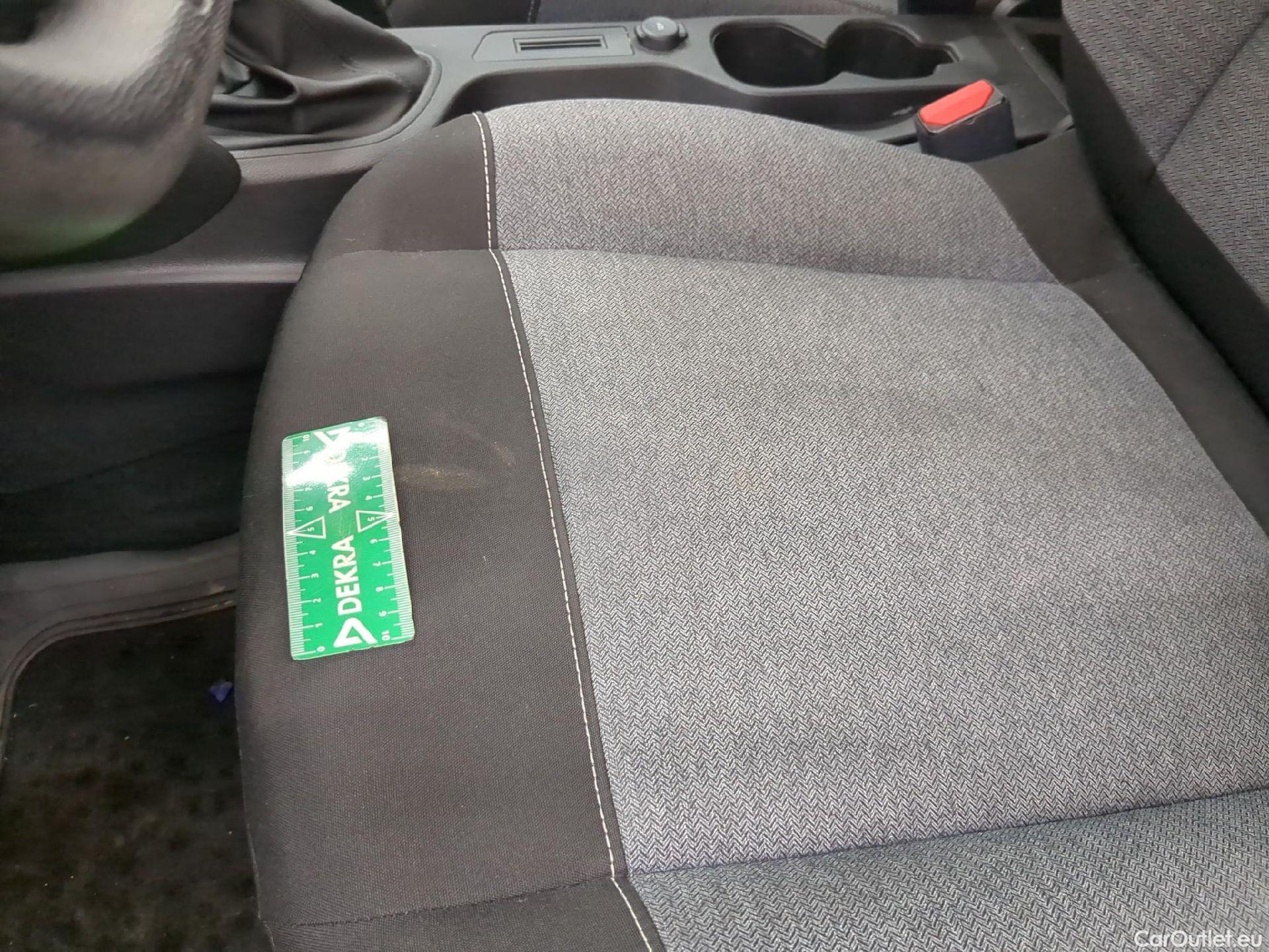  Citroen  C4  Berline Live Pack Business R 1.5 BlueHDI 110CV BVM6 E6d #7