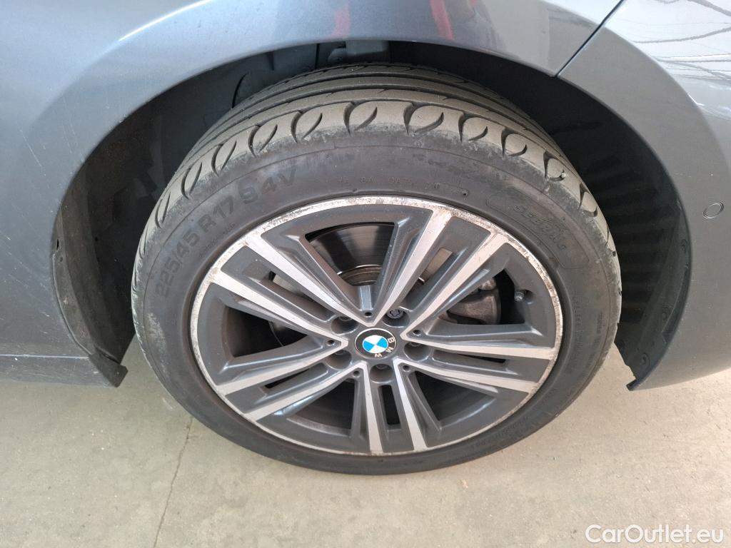  Bmw  Serie 1 Série 1 Berline 116 i Lounge 1.5 110CV BVA7 E6d #1