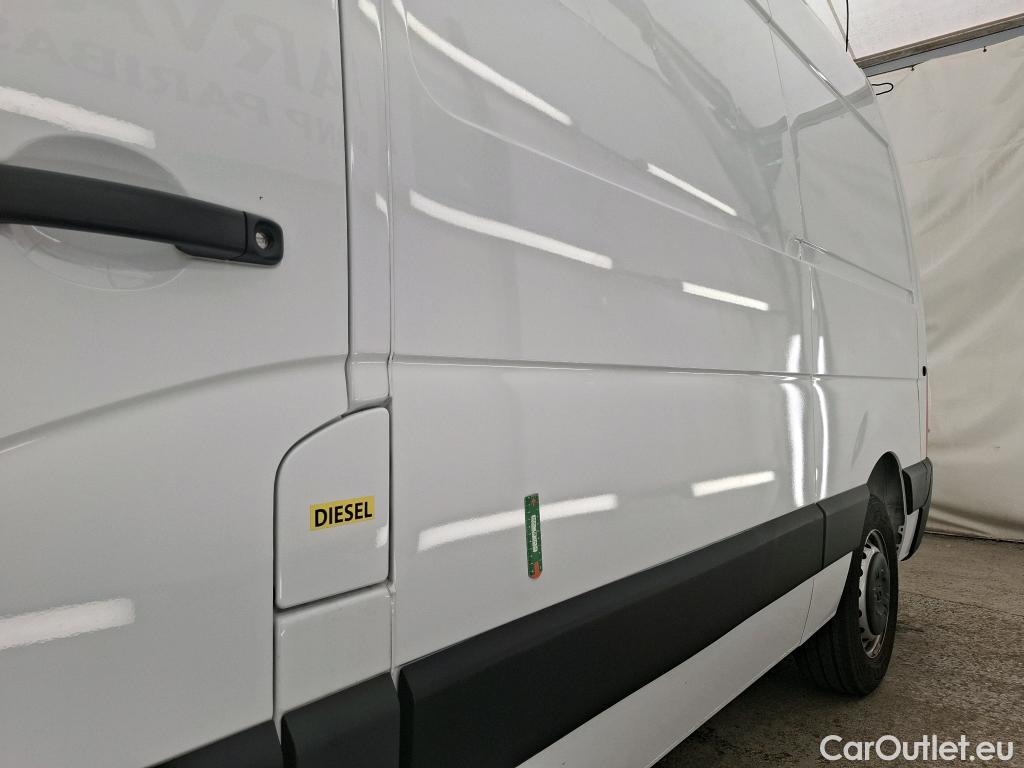  Renault  Master RENAULT   2019  4P  Fourgon tôlé FG Tr CF F3300 L2H2 Blue dCi 135 #4