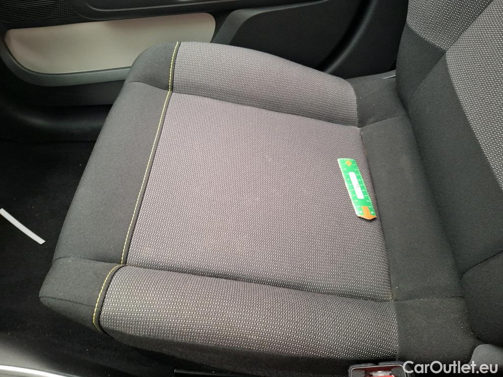  Citroen  C3  Shine 1.2 PureTech 110CV BVA6 6E #3