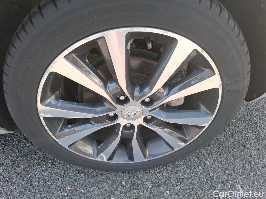  Hyundai  i30 HYUNDAI  / 2016 / 5P / Berline 1.6 CRDI 115 DCT-7 EDITION #MONDIAL 2019(SP) #65