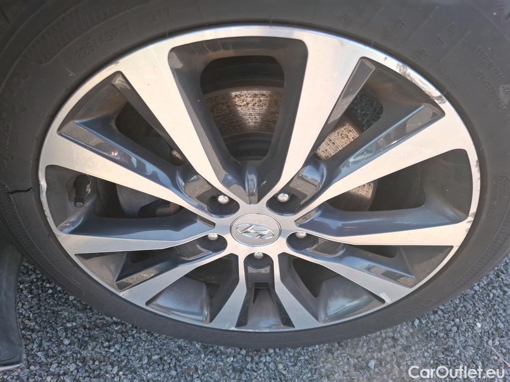  Hyundai  i30 HYUNDAI  / 2016 / 5P / Berline 1.6 CRDI 115 DCT-7 EDITION #MONDIAL 2019(SP) #22