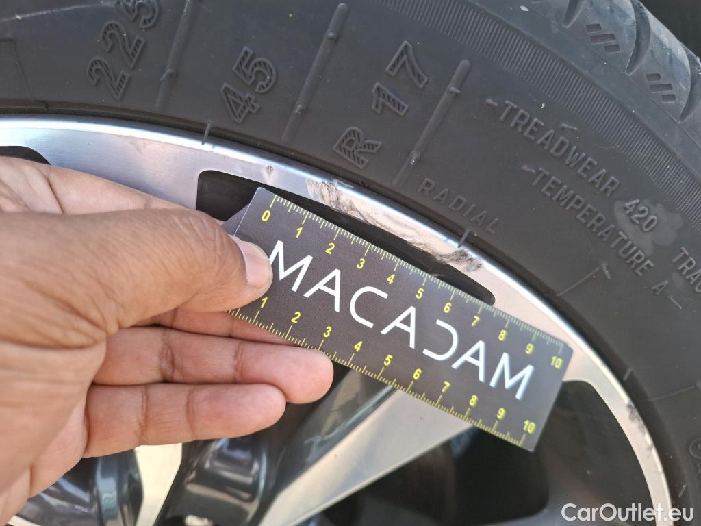  Hyundai  i30 HYUNDAI  / 2016 / 5P / Berline 1.6 CRDI 115 DCT-7 EDITION #MONDIAL 2019(SP) #23