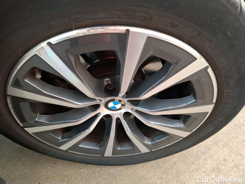  Bmw  Serie 3 BMW Série 3 Touring / 2019 / 5P / Break 316d 122ch Business Design BVA8 #20