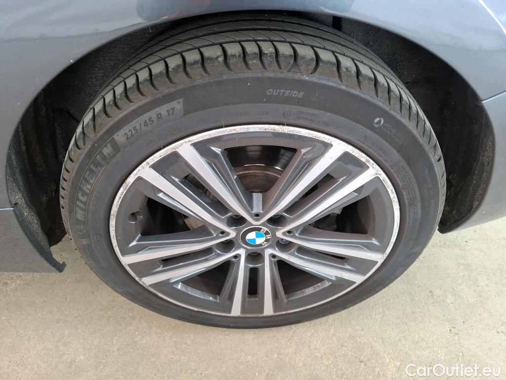  Bmw  Serie 1 Série 1 Berline 116 i Lounge 1.5 110CV BVA7 E6d #33