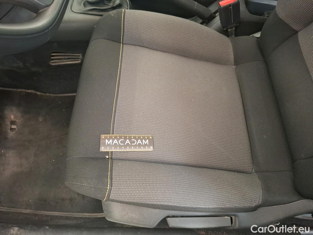  Citroen  C3  Feel Business 1.5 BlueHDI 100CV BVM6 E6d #24