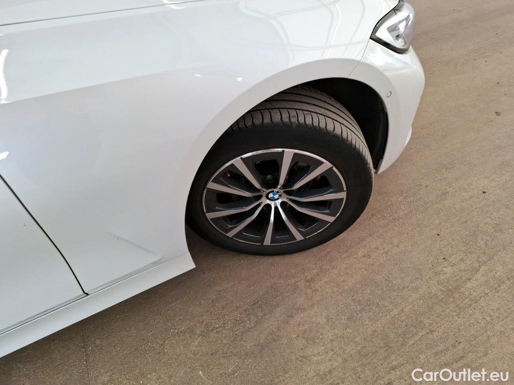  Bmw  Serie 3 BMW Série 3 Touring / 2019 / 5P / Break 316d 122ch Business Design BVA8 #19