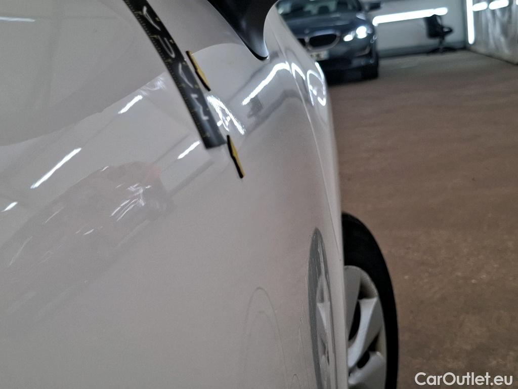  Citroen  C3  Feel Business 1.5 BlueHDI 100CV BVM6 E6d #33