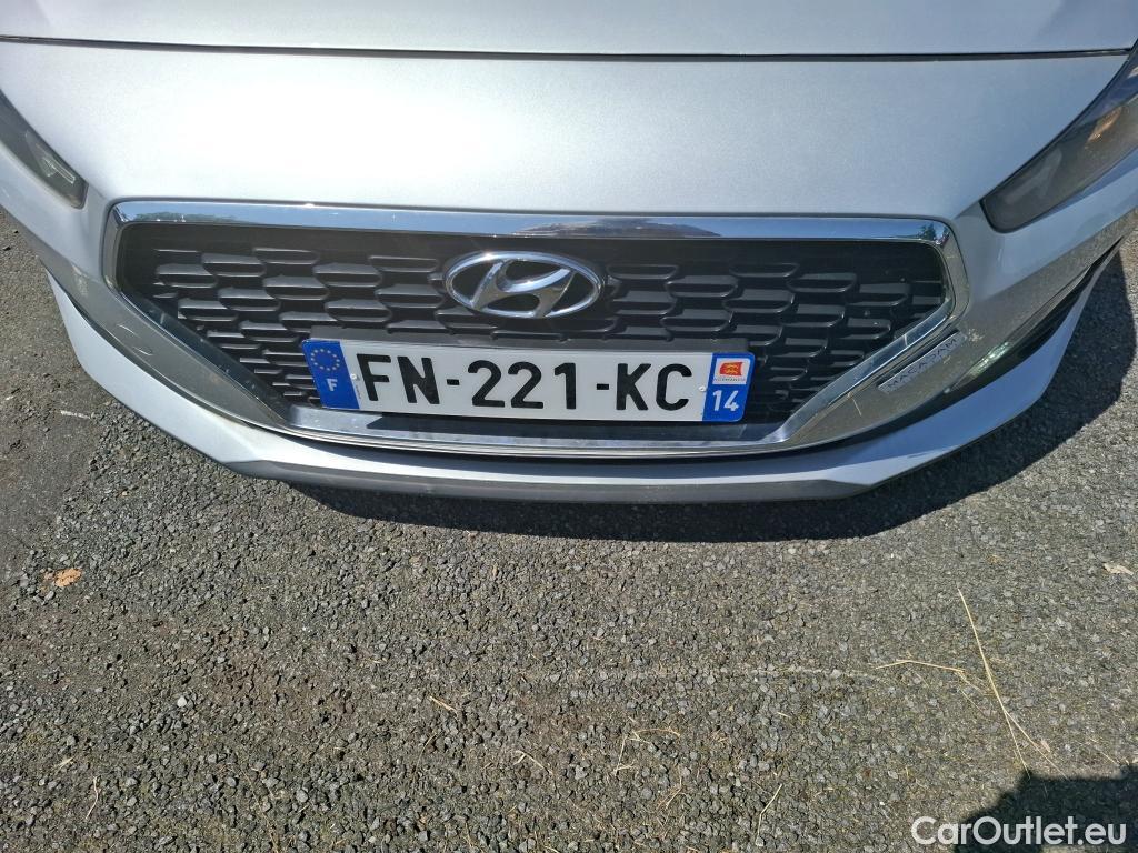  Hyundai  i30 HYUNDAI  / 2016 / 5P / Berline 1.6 CRDI 115 DCT-7 EDITION #MONDIAL 2019(SP) #19