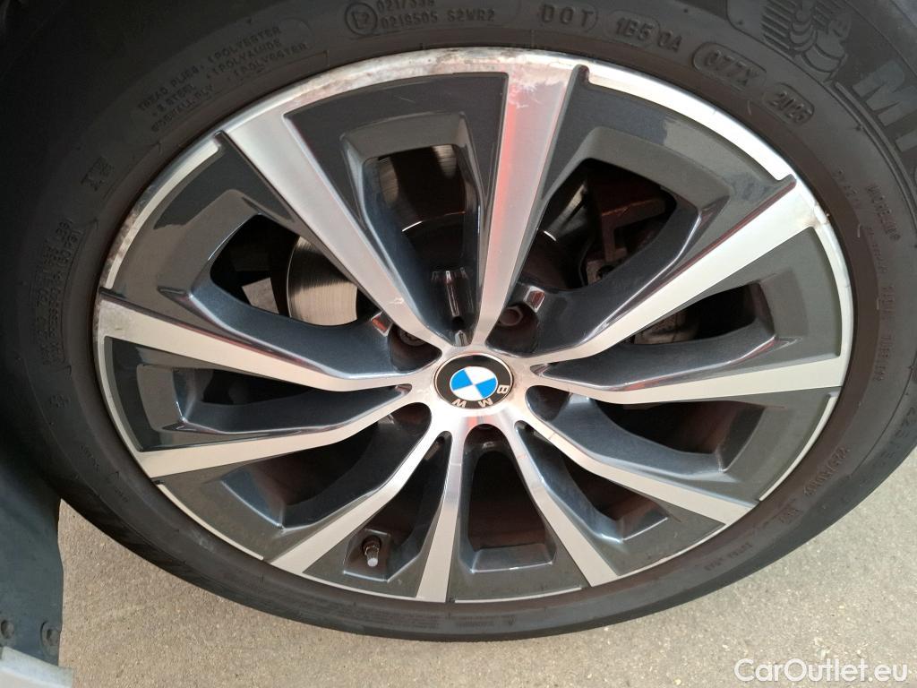  Bmw  Serie 3 BMW Série 3 Touring / 2019 / 5P / Break 316d 122ch Business Design BVA8 #25