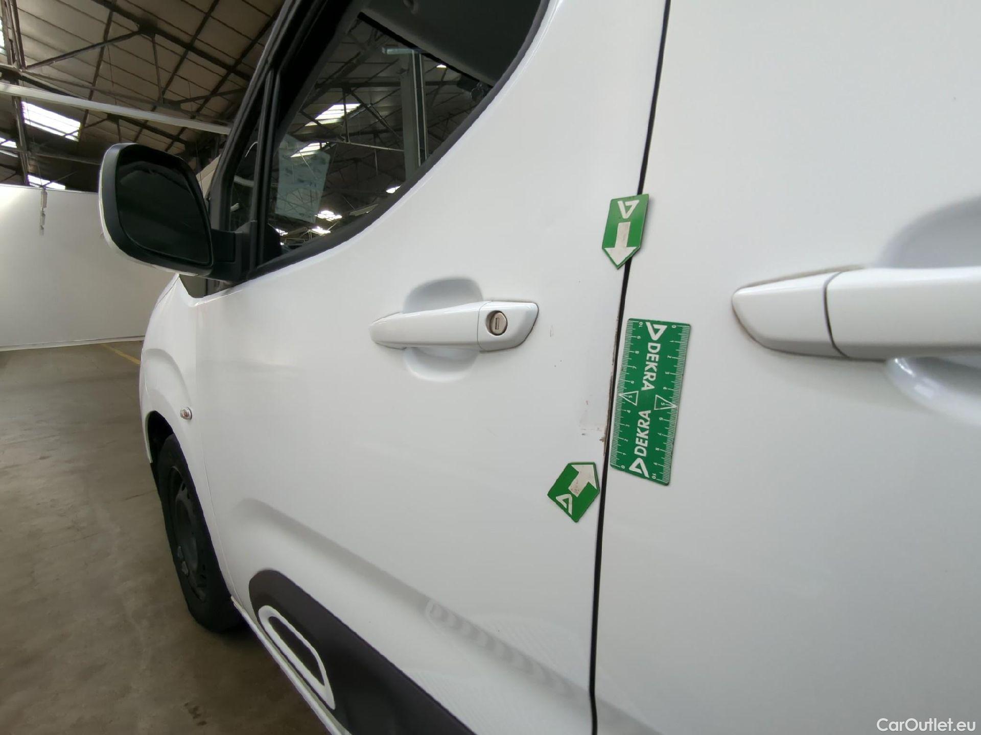  Citroen  Berlingo  Feel M 1.5 BlueHDi 100CV BVM5 E6dT #17