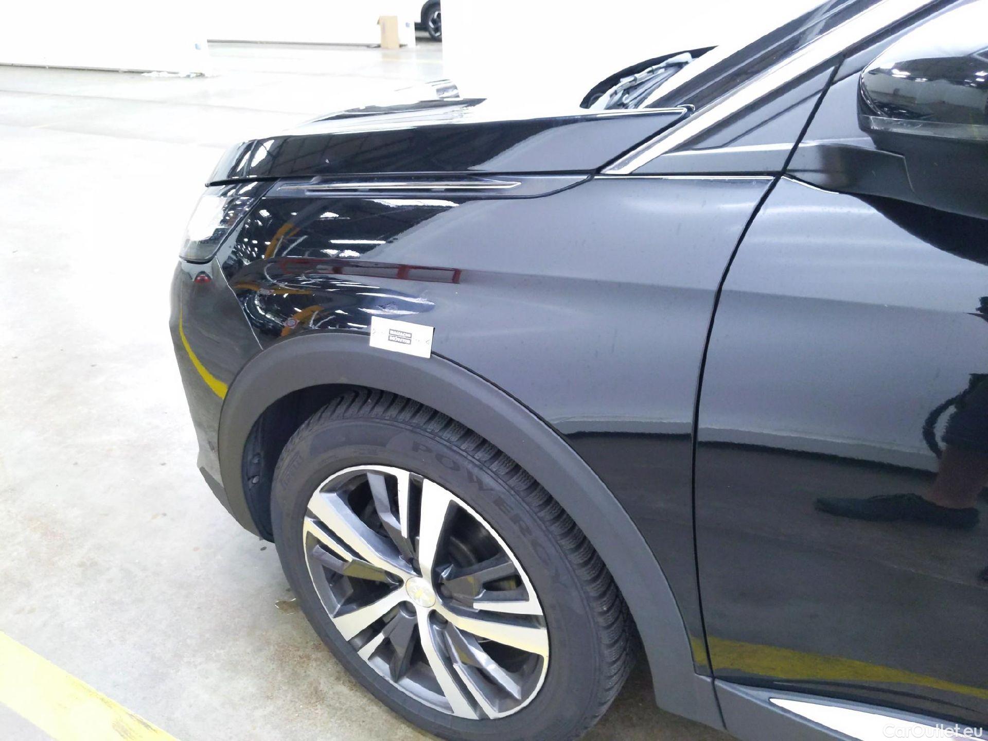  Peugeot  5008  Allure Pack 2.0 HDi 175CV BVA8 7 Sieges E6d #36