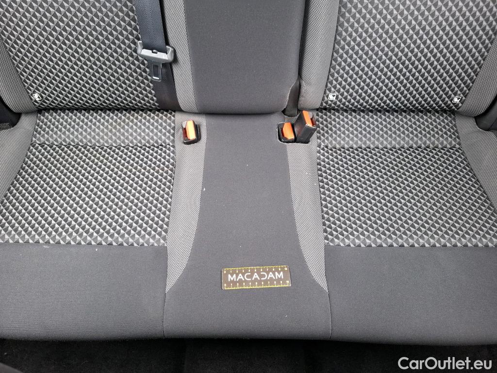  Nissan  Micra NISSAN  / 2016 / 5P / Berline IG-T 92 Business Edition #8