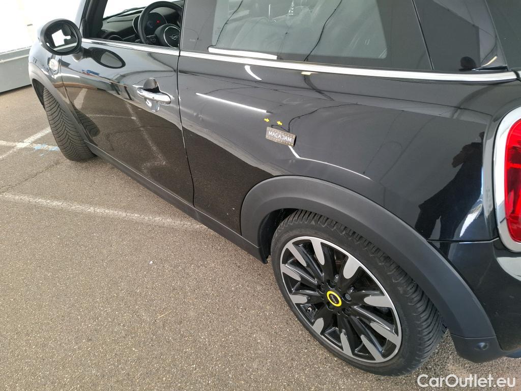  Mini  Cooper MINI Mini / 2014 / 3P / Berline  SE Finition Yours 184 ch BVA #25