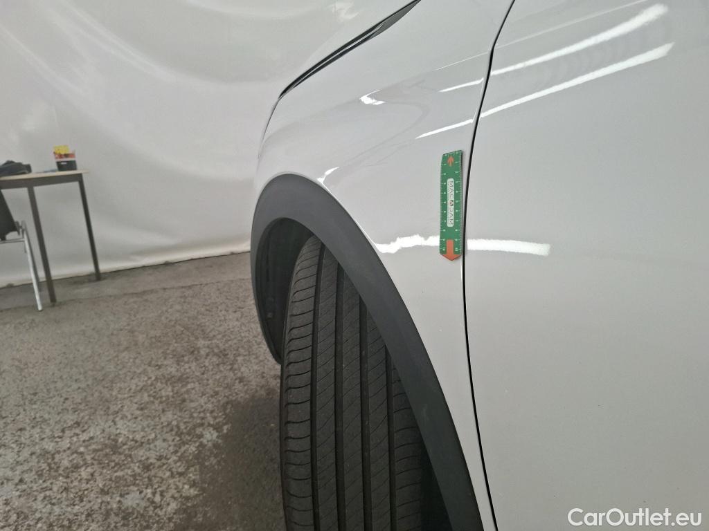  Peugeot  3008  Allure Pack 1.5 HDi 130CV BVA8 E6d #1