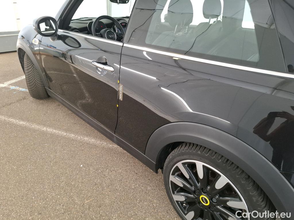  Mini  Cooper MINI Mini / 2014 / 3P / Berline  SE Finition Yours 184 ch BVA #23