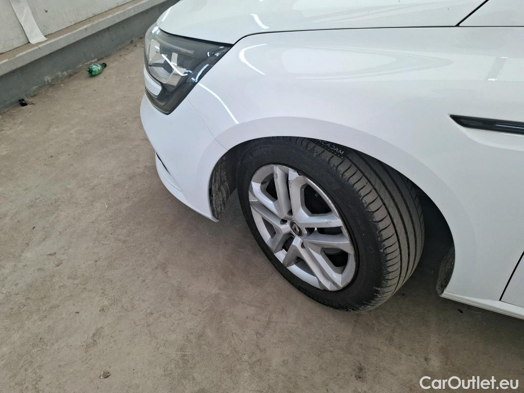  Renault  Megane RENAULT Mégane Berline / 2015 / 5P / Berline Business Blue dCi 115 EDC #24