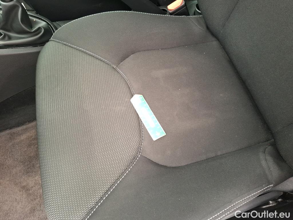  Renault  Clio  IV Business 0.9 TCe 90CV BVM5 E6 #43
