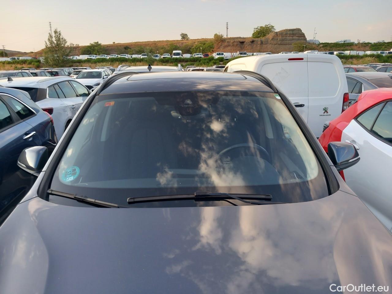  Bmw  X1 Serie  sDrive 18i Advantage 1.5 140CV AT7 E6dT #1
