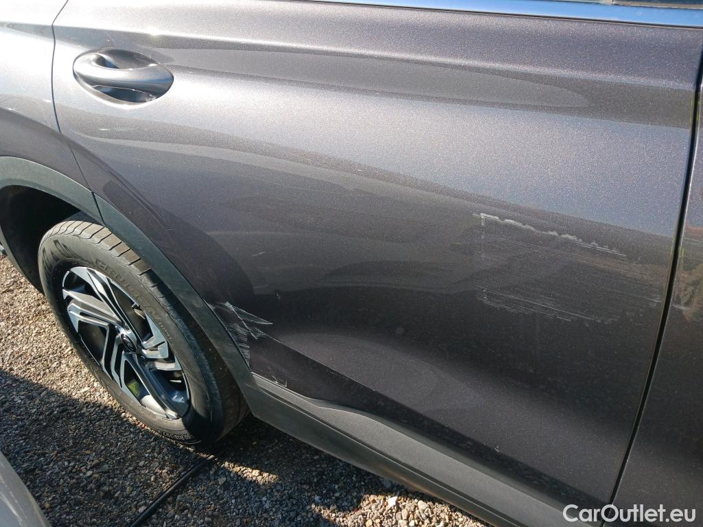  Hyundai  Santa Fe HYUNDAI  / 2021 / 5P / todoterreno 2.2 CRDi Klass DCT 4x2 #13