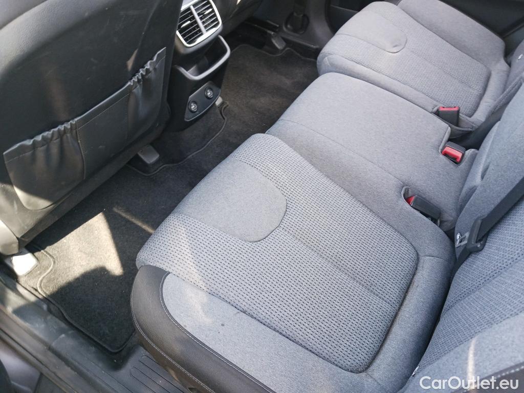  Hyundai  Santa Fe HYUNDAI  / 2021 / 5P / todoterreno 2.2 CRDi Klass DCT 4x2 #24