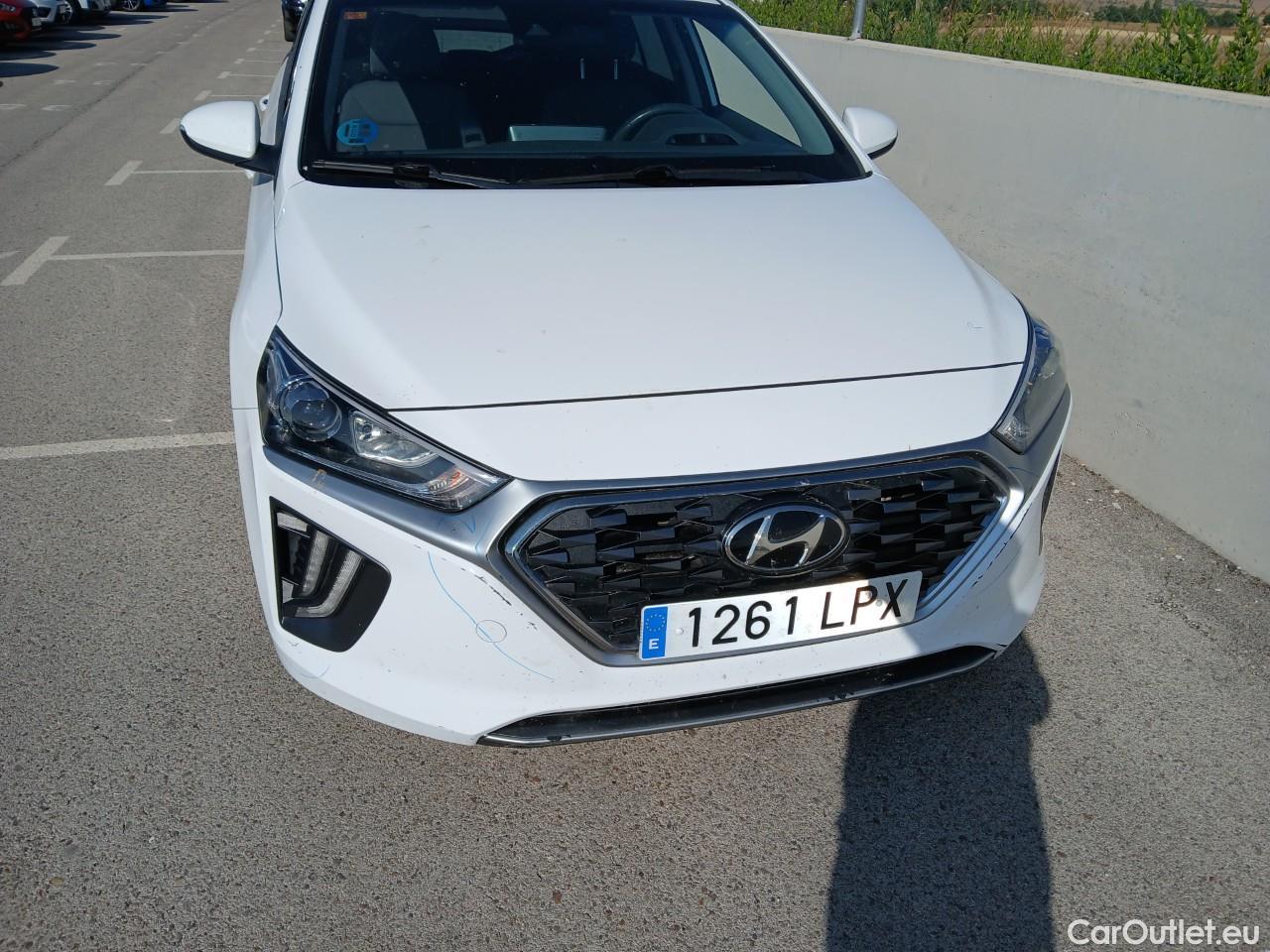  Hyundai   Ioniq HYUNDAI / 2019 / 5P / berlina con portón 1.6 GDI HEV Klass DCT #10