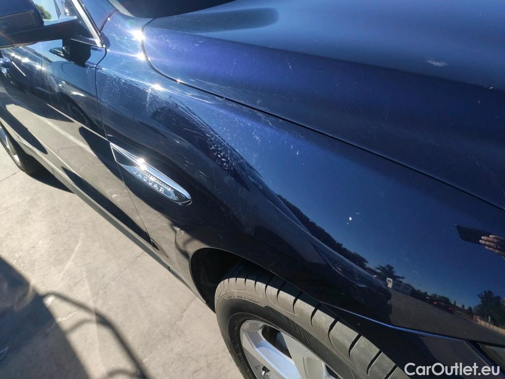  Jaguar  F-PACE JAGUAR  / 2015 / 5P / todoterreno 2.0L i4D 177kW Prestige AWD Auto #13