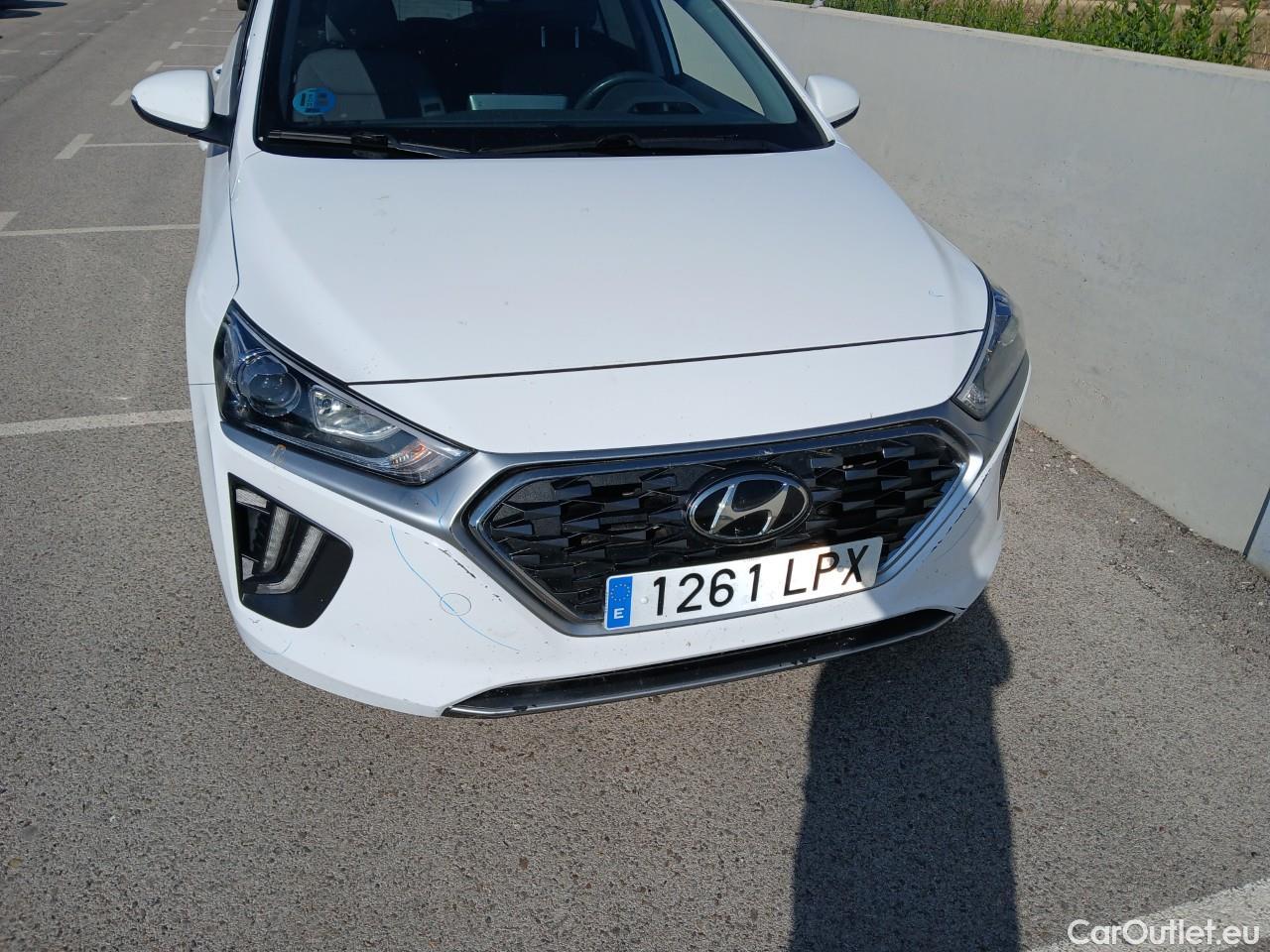  Hyundai   Ioniq HYUNDAI / 2019 / 5P / berlina con portón 1.6 GDI HEV Klass DCT #7