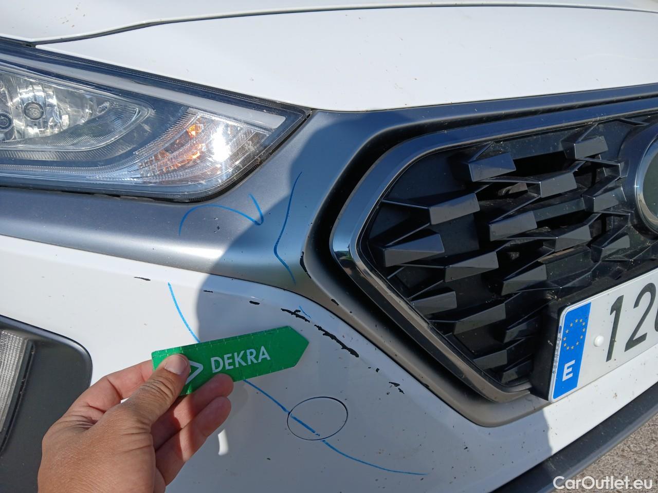  Hyundai   Ioniq HYUNDAI / 2019 / 5P / berlina con portón 1.6 GDI HEV Klass DCT #6