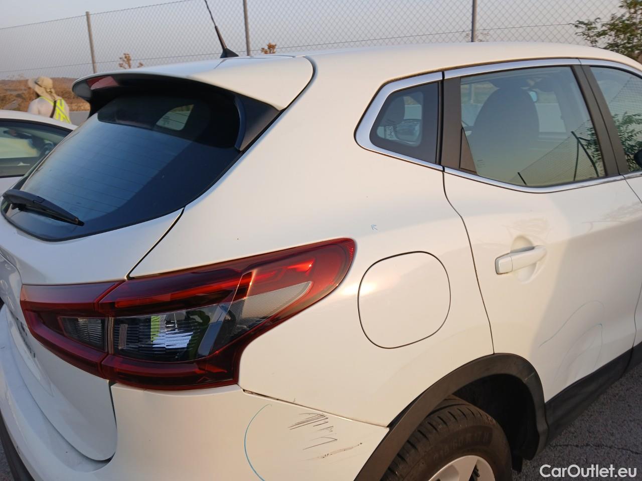  Nissan  Qashqai NISSAN  / 2017 / 5P / todoterreno dCi 85 kW (115 CV) E6D DCT ACENTA #32
