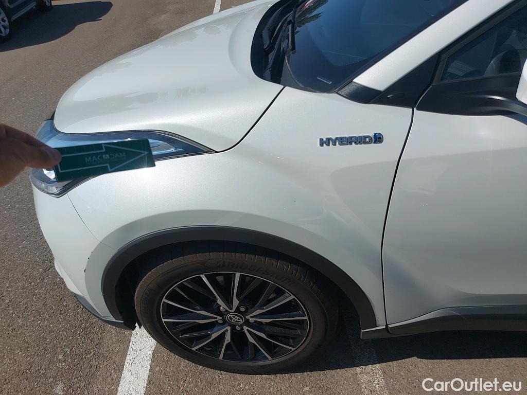  Toyota  C-HR TOYOTA  / 2019 / 5P / todoterreno 2.0 180H Advance #22