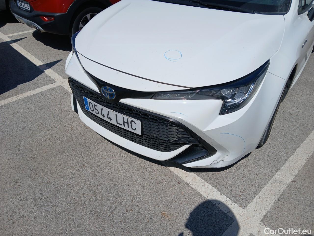  Toyota  Corolla TOYOTA  / 2019 / 5P / berlina con portón 1.8 125H BUSINESS PLUS E-CVT #2