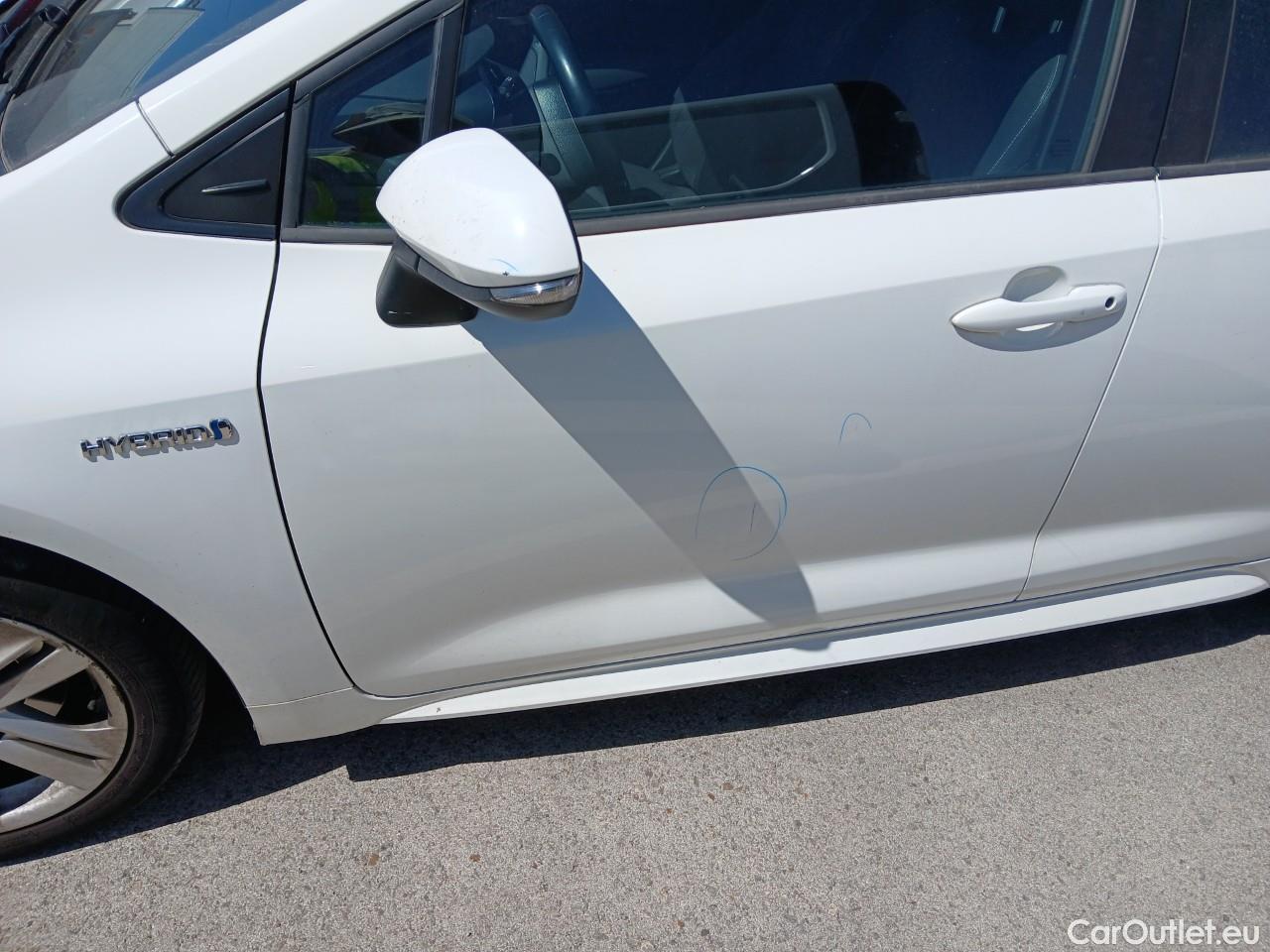  Toyota  Corolla TOYOTA  / 2019 / 5P / berlina con portón 1.8 125H BUSINESS PLUS E-CVT #8