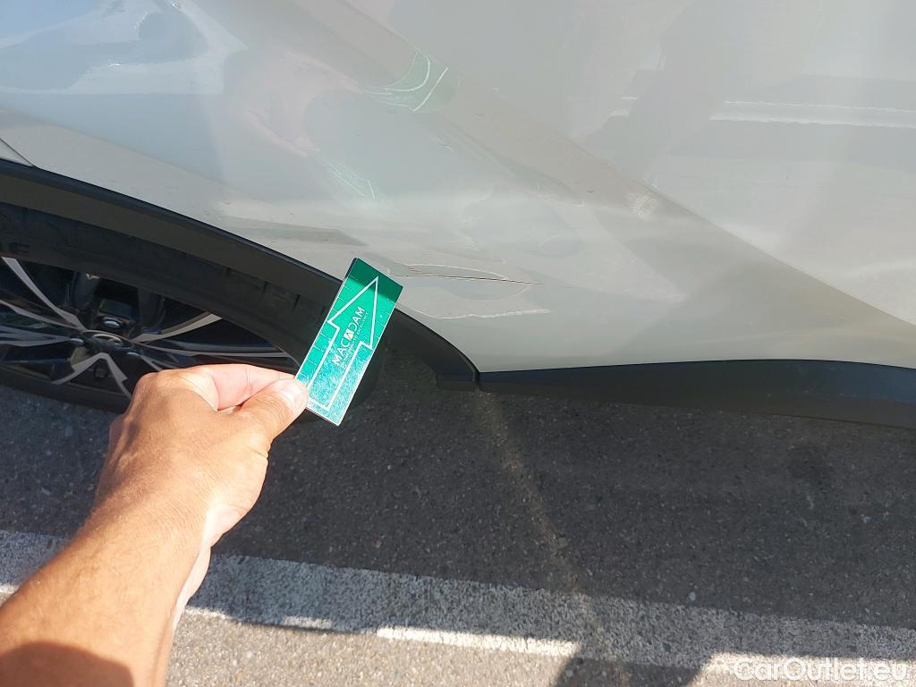  Toyota  C-HR TOYOTA  / 2019 / 5P / todoterreno 2.0 180H Advance #8