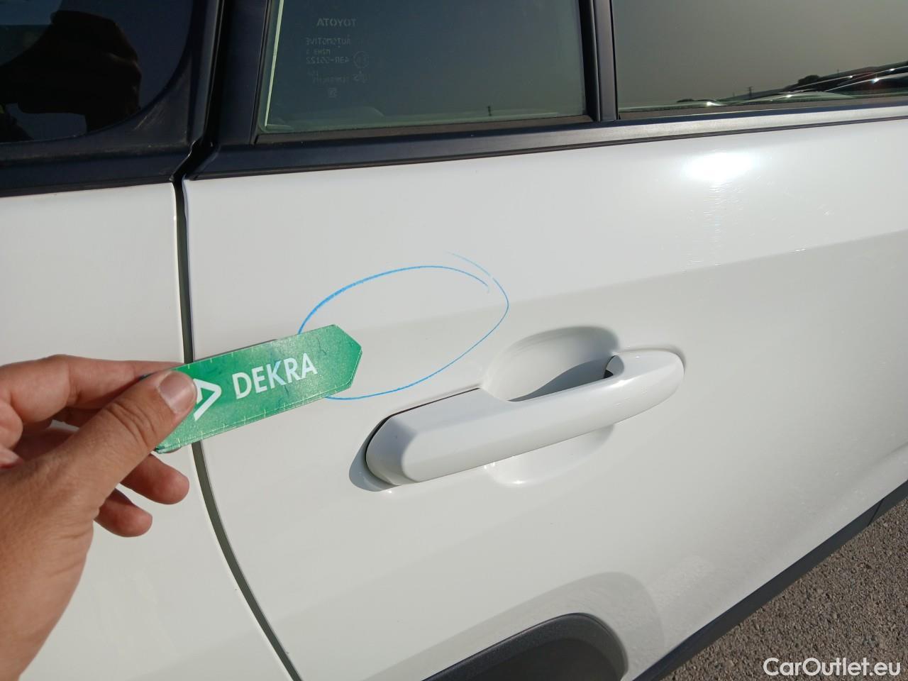  Toyota  RAV4 TOYOTA  / 2018 / 5P / todoterreno 2.5l 220H Business #15