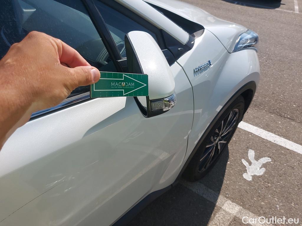  Toyota  C-HR TOYOTA  / 2019 / 5P / todoterreno 2.0 180H Advance #14