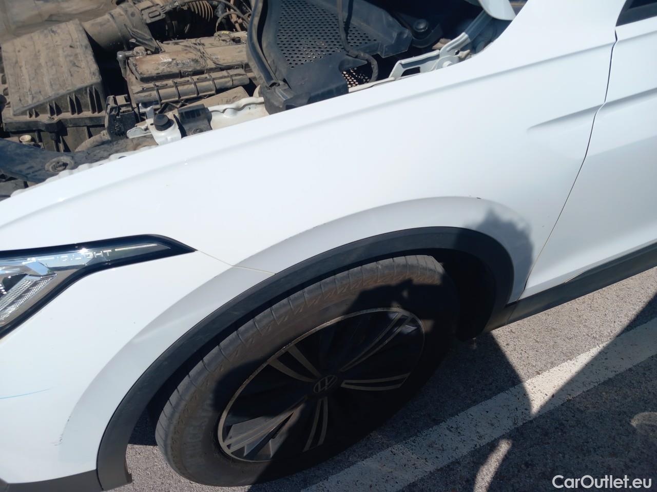  Volkswagen  Tiguan  Life 2.0 TDI 150CV AT7 E6d #7