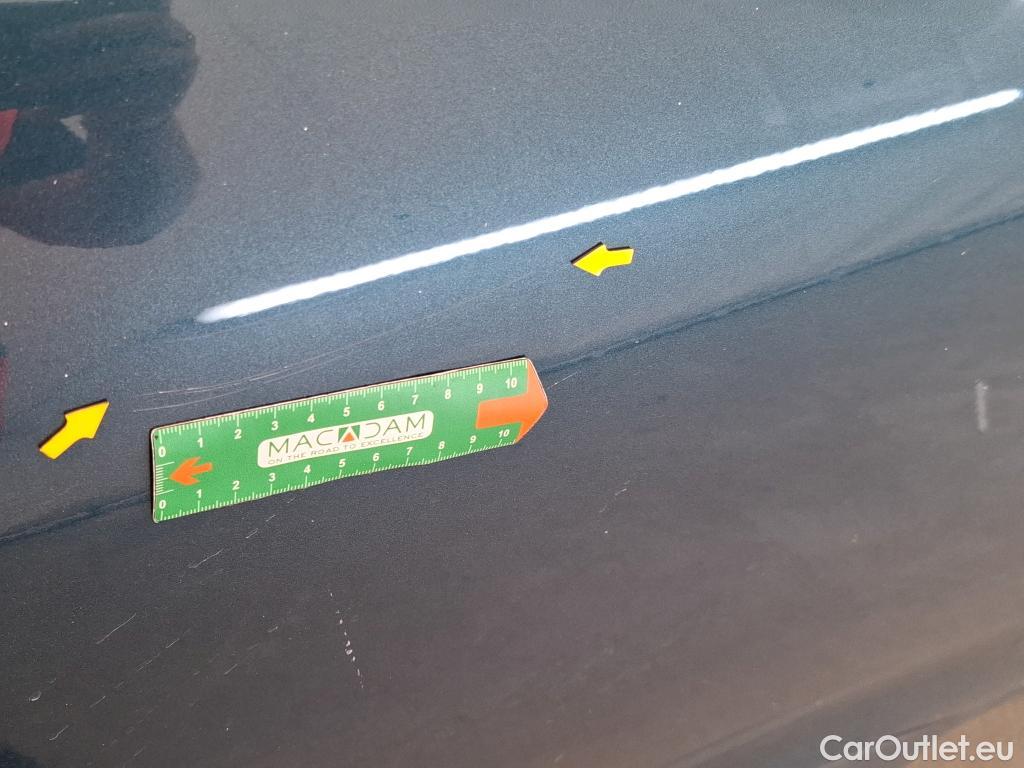  Citroen  C5  Aircross Shine Hybrid 1.6 225CV BVA8 E6d #16