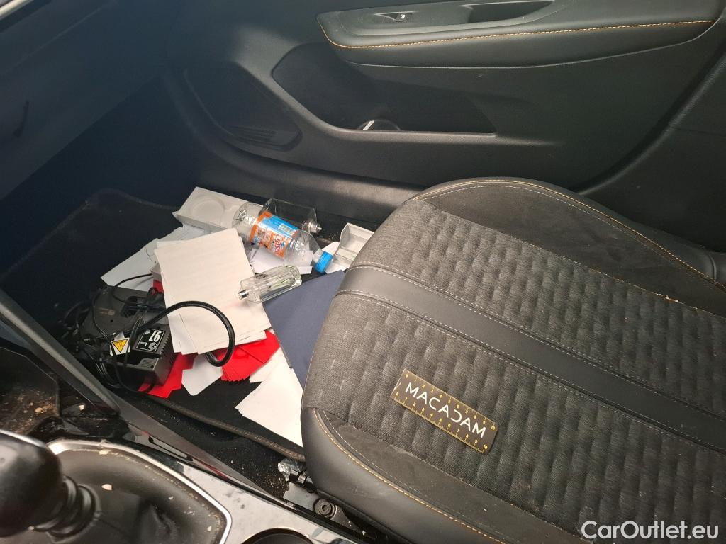  Peugeot  208  Road Trip 1.5 HDi 100CV BVM6 E6d #23