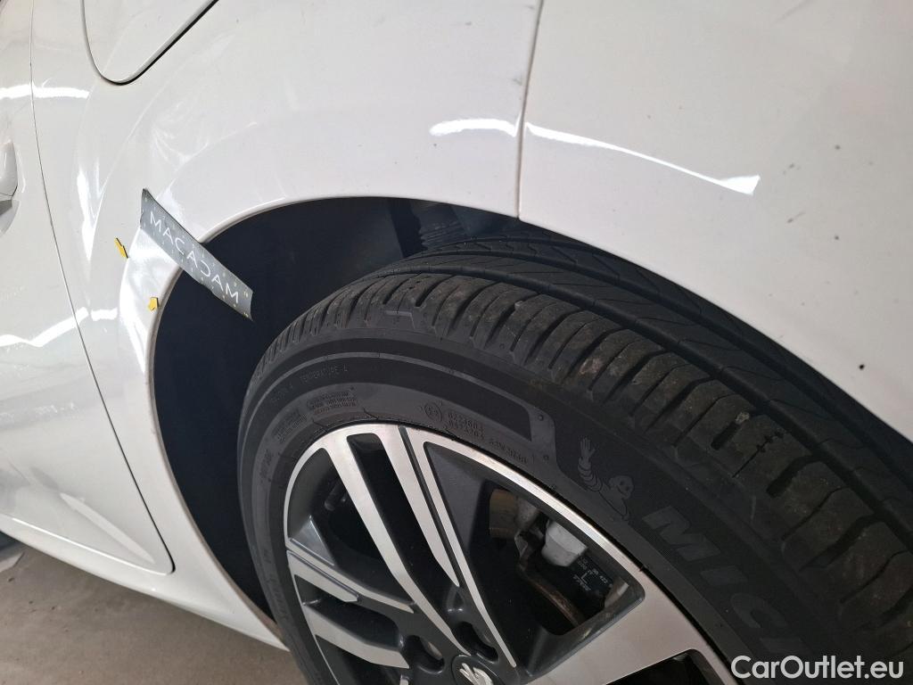  Peugeot  208  Road Trip 1.5 HDi 100CV BVM6 E6d #13