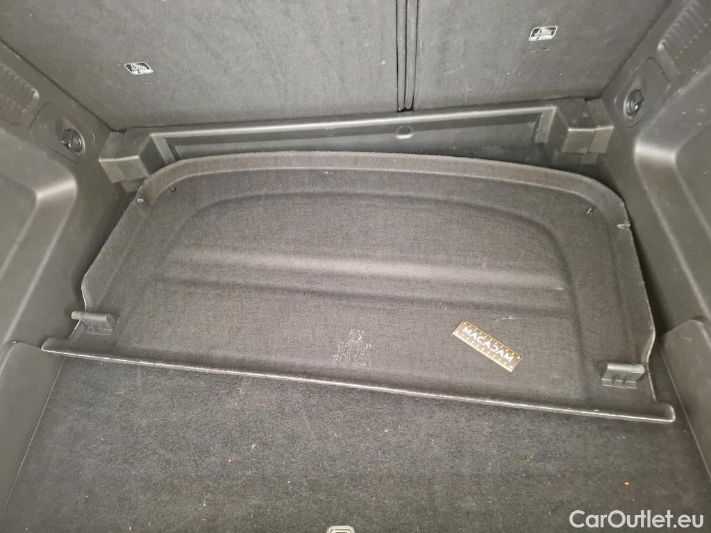  Opel   Grandland X Grandland X Business Edition 1.5 130CV BVA8 E6dT #18