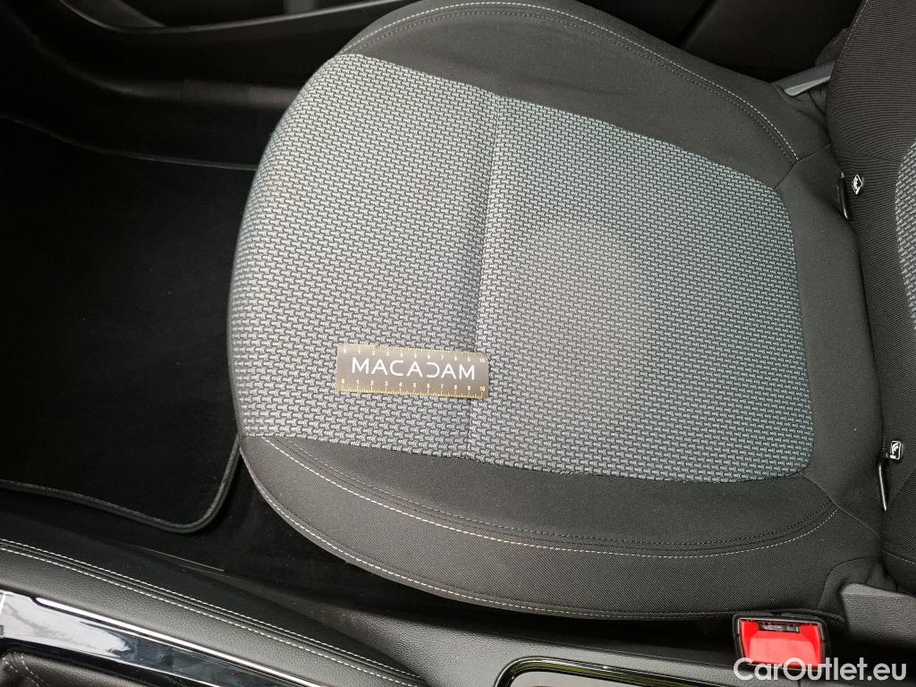  Opel   Grandland X Grandland X Business Edition 1.5 130CV BVA8 E6dT #9