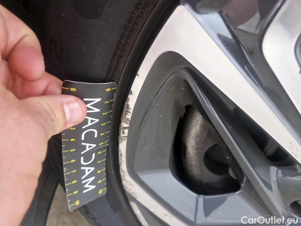  Hyundai  i30  Business 1.6 CRDi 115CV BVA7 E6d #14